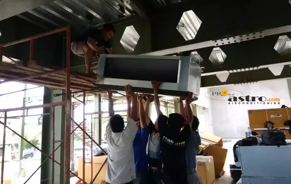 Pemasangan AC Split Duct